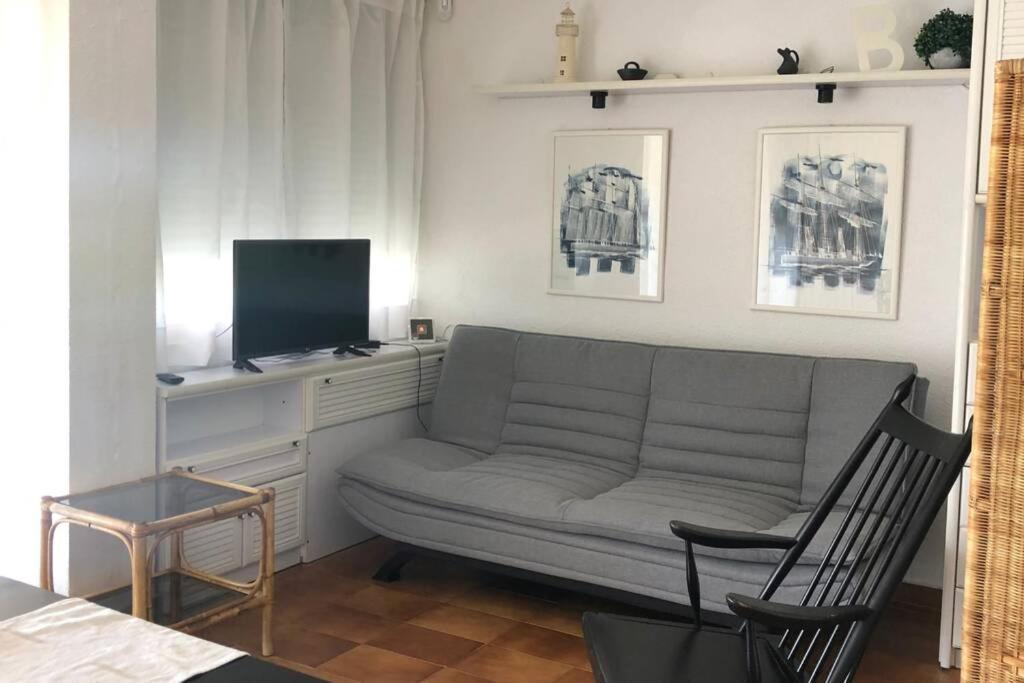 Apartment In Front Of Arrabassada Beach ตาร์ราโกนา ภายนอก รูปภาพ